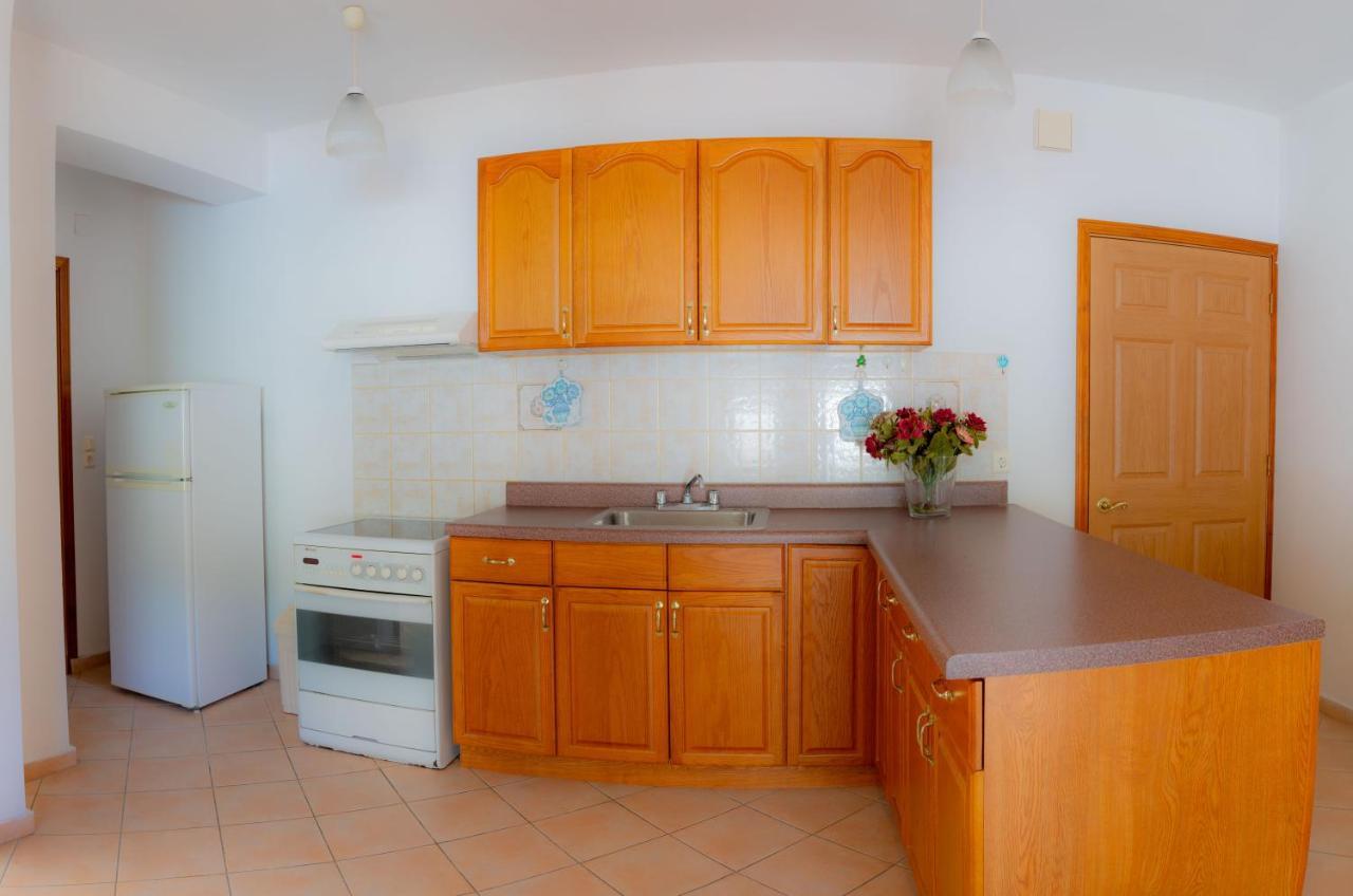 Valsamis Villa Apartments Poros  Exterior photo