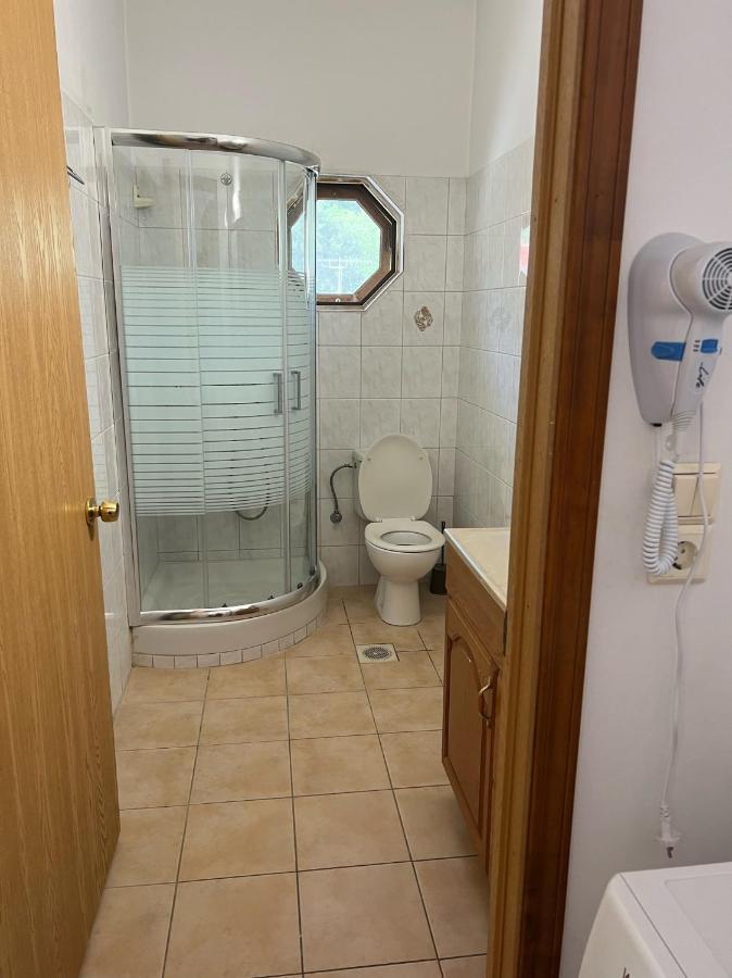 Valsamis Villa Apartments Poros  Exterior photo